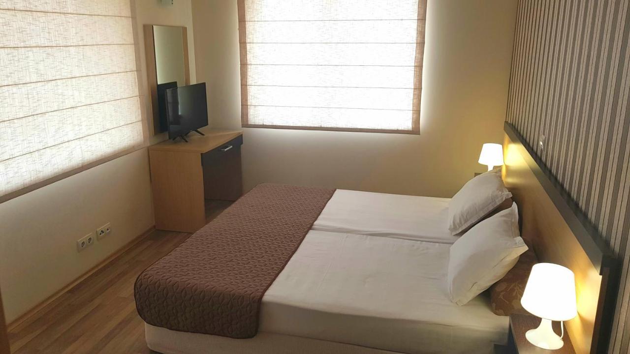 Obzor Beach Resort Apartment G-109 Exteriör bild