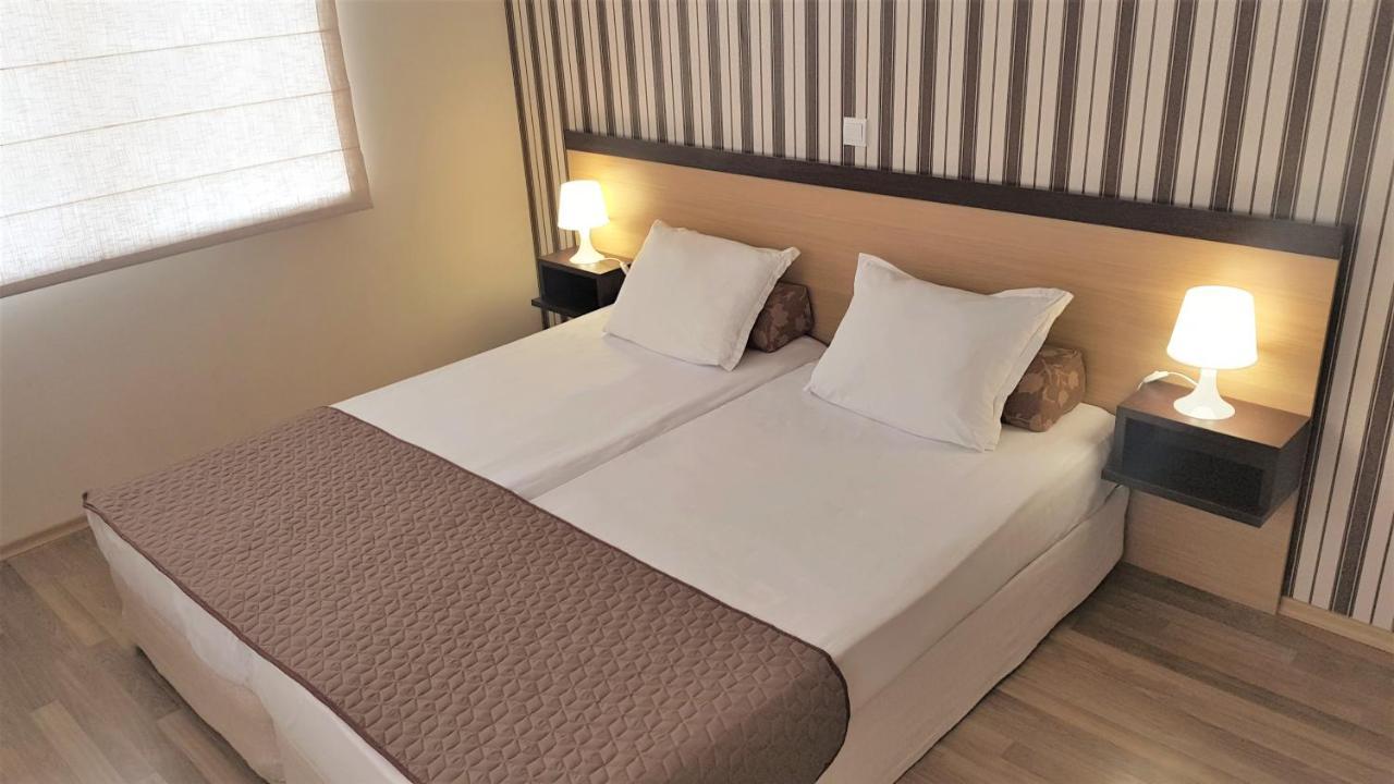 Obzor Beach Resort Apartment G-109 Exteriör bild