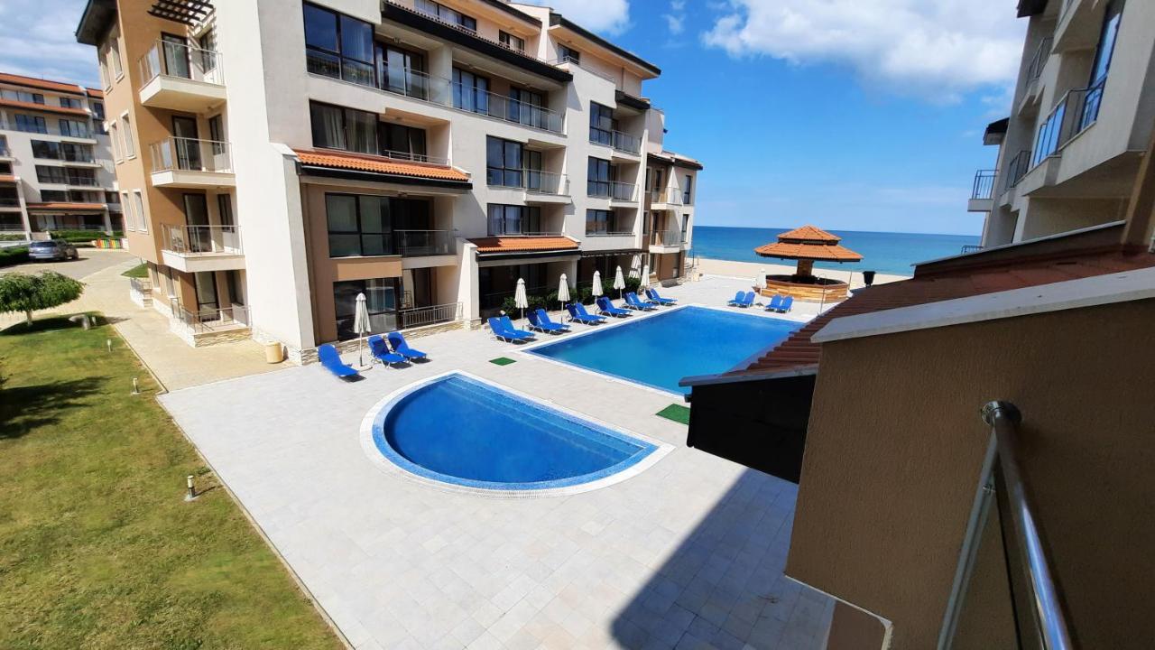 Obzor Beach Resort Apartment G-109 Exteriör bild