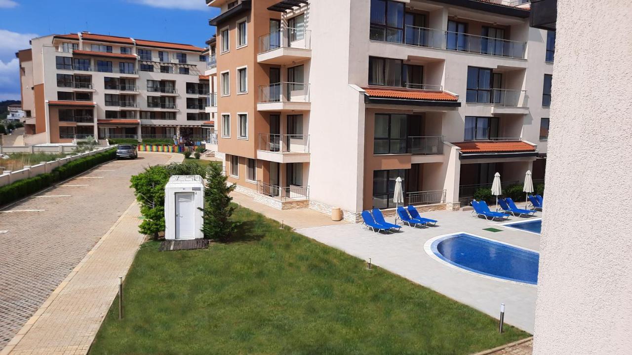 Obzor Beach Resort Apartment G-109 Exteriör bild